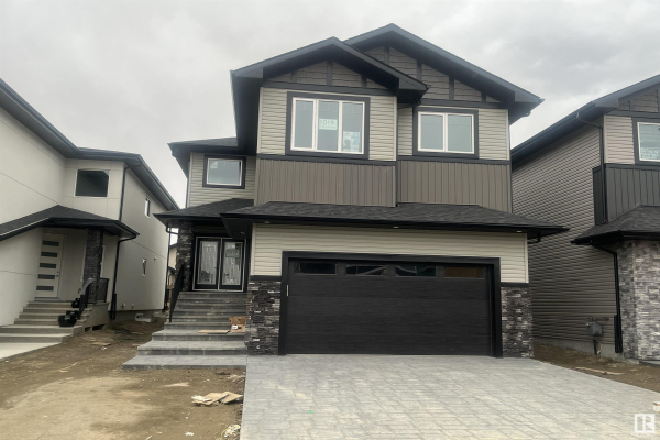 1019 150 AV NW, Edmonton