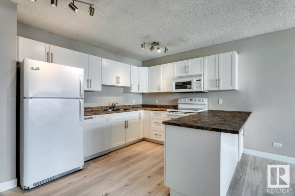 #505 9710 105 ST NW, Edmonton