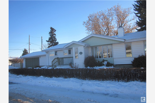 16115 82 AV NW NW, Edmonton