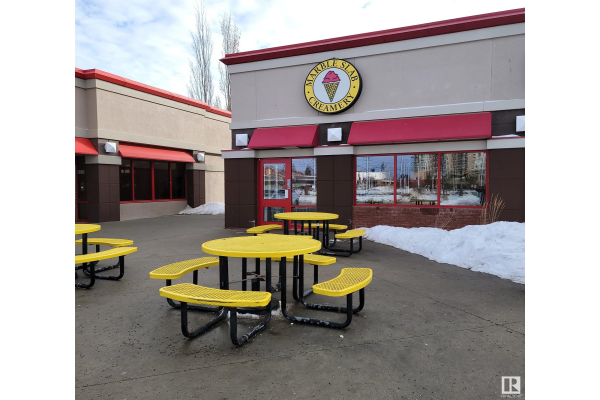 6541 28 Avenue NW, Edmonton