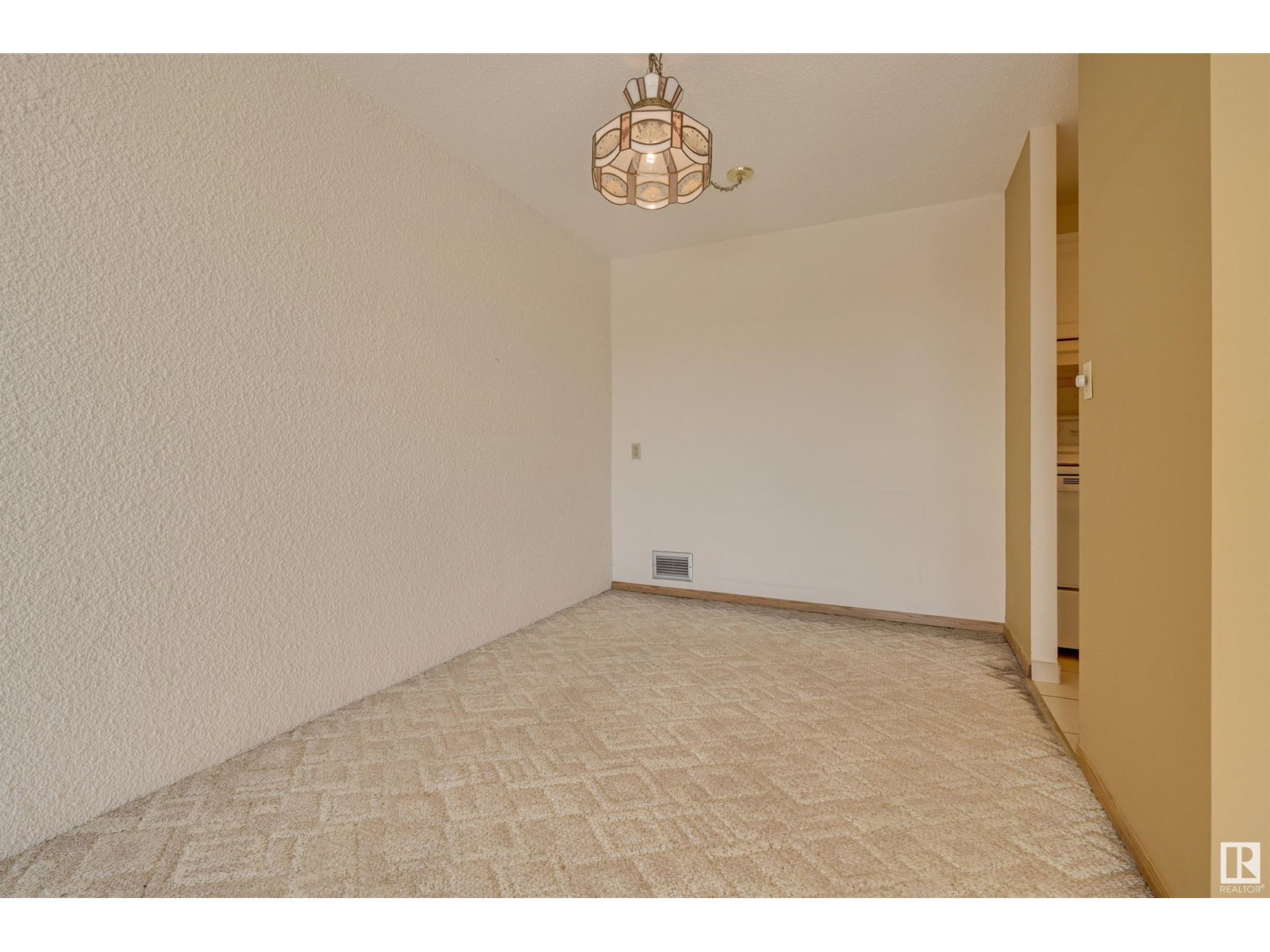 Listing E4328260 - Large Photo # 8