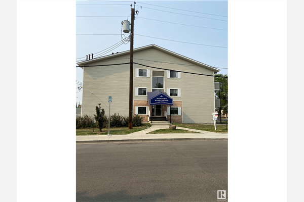 #303 10604 110 AV NW, Edmonton