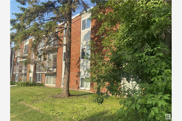 #303 11735 124 ST NW NW, Edmonton