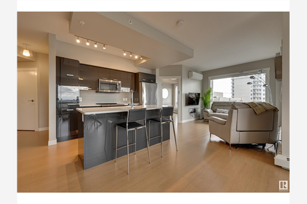 #2204 10410 102 AV NW, Edmonton