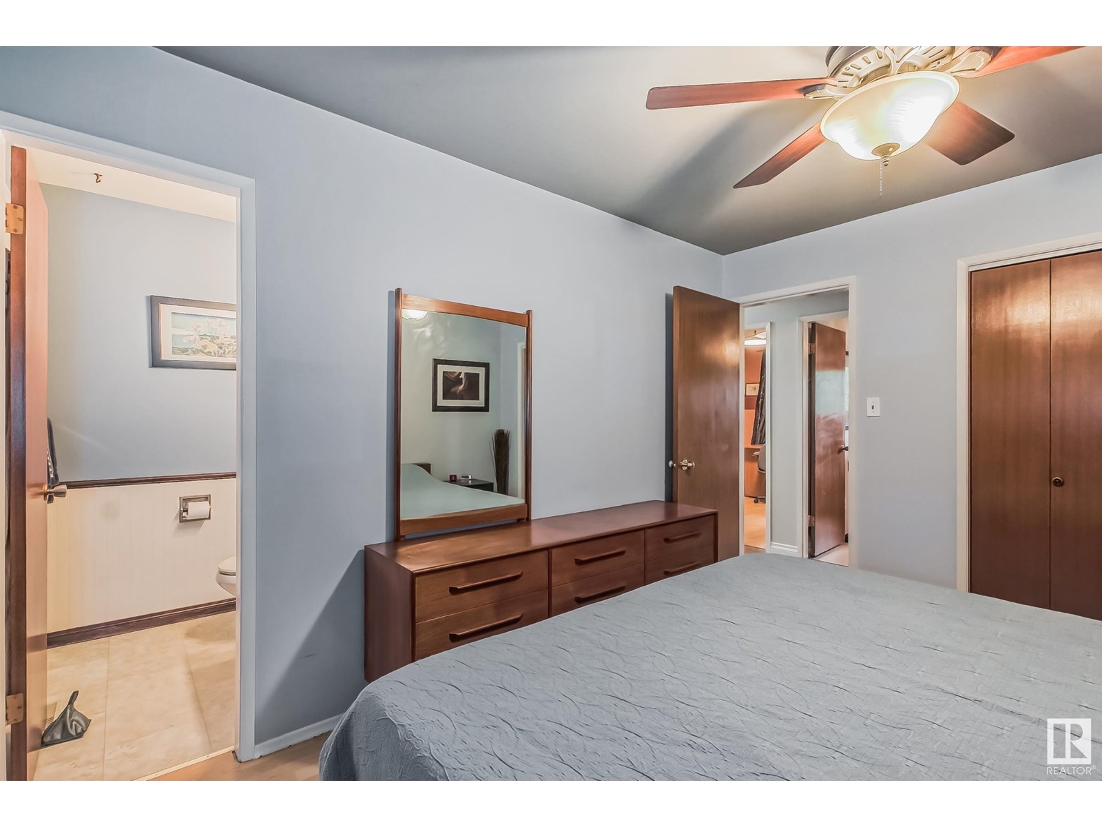 1016 MOYER DR