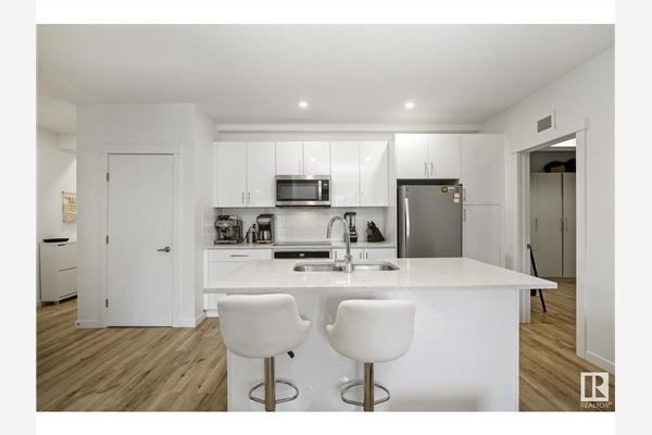 #301 11503 76 AV NW, Edmonton