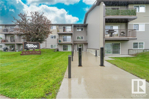 #210 15105 121 ST NW, Edmonton