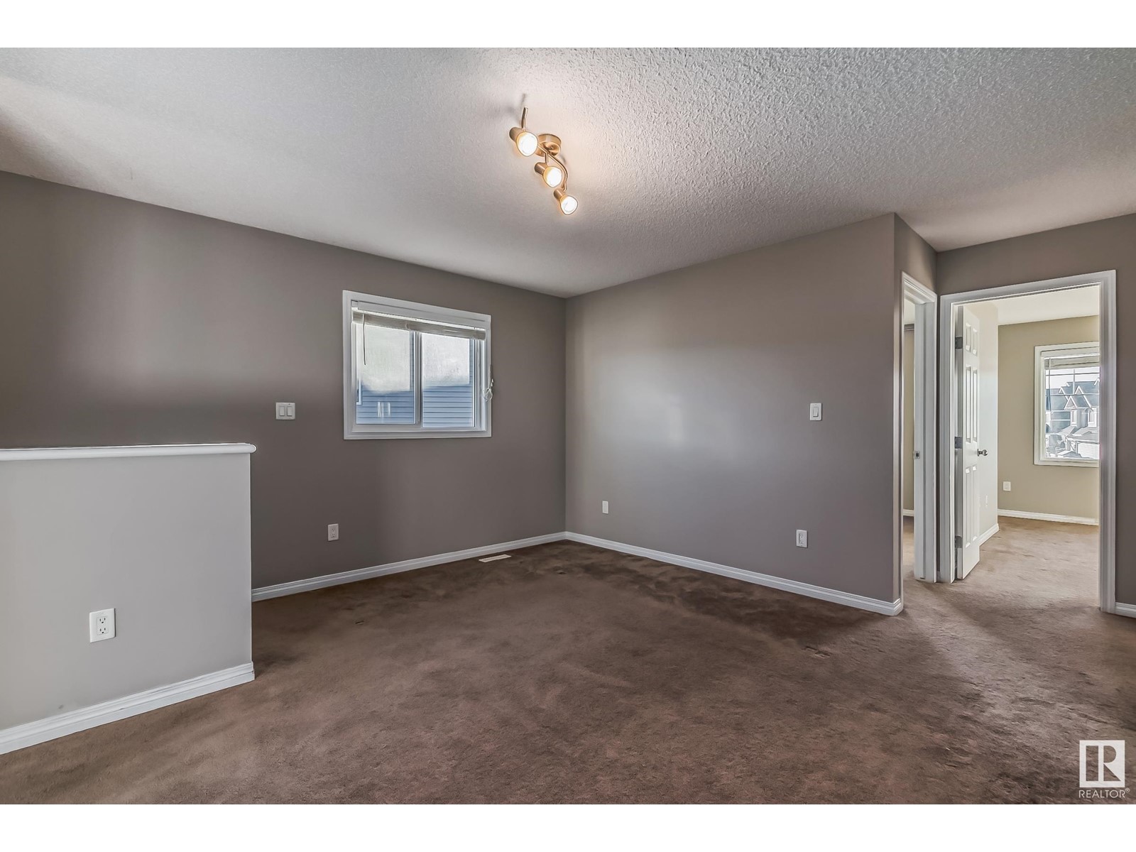 2557 COUGHLAN RD SW