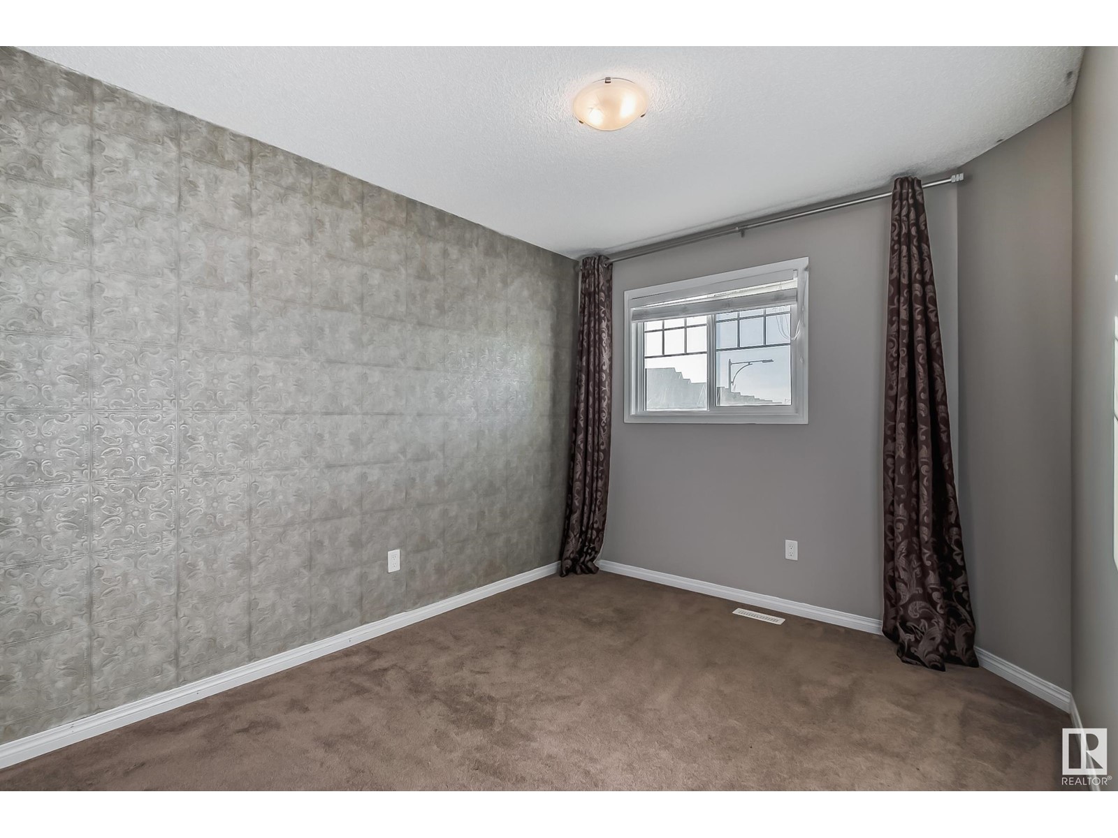 2557 COUGHLAN RD SW