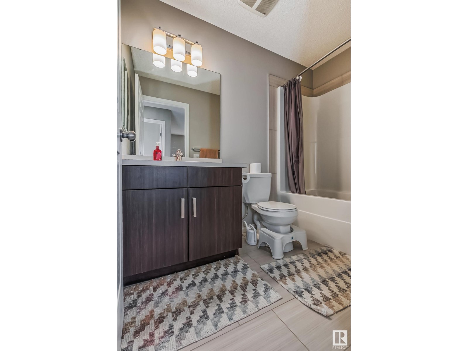 2557 COUGHLAN RD SW