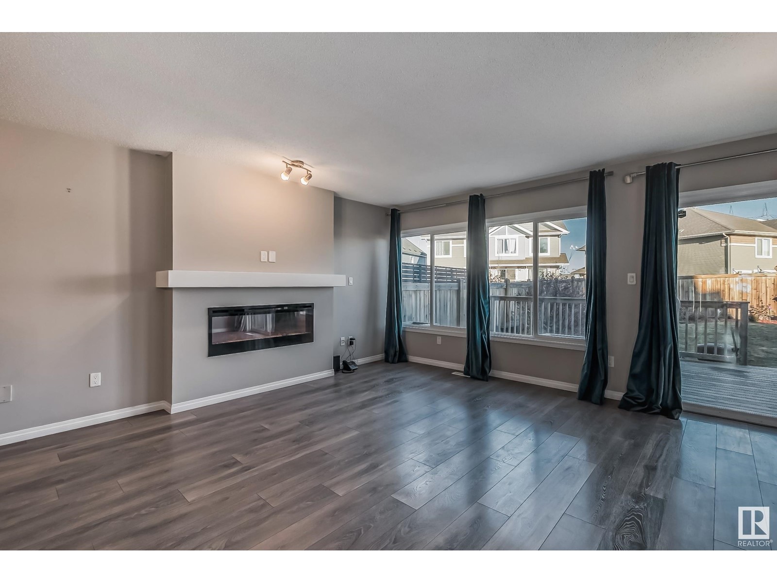 2557 COUGHLAN RD SW