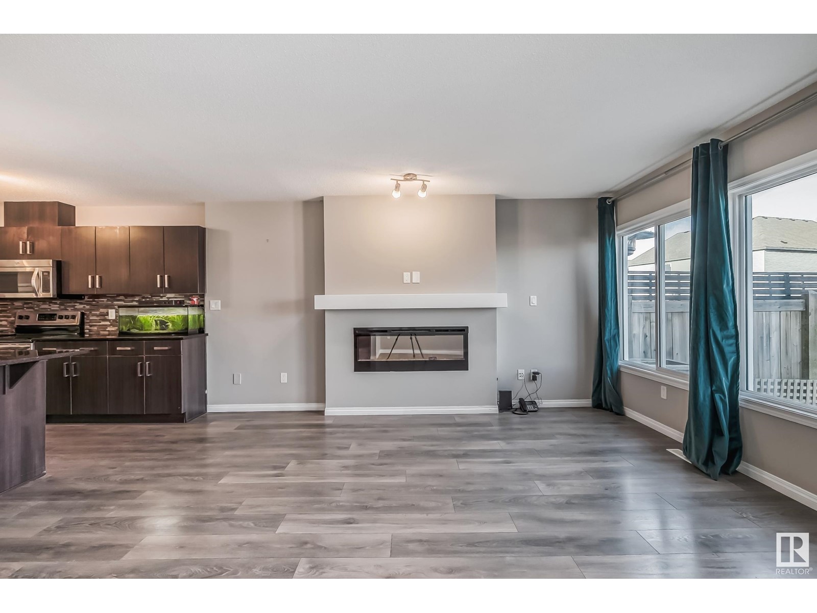 2557 COUGHLAN RD SW