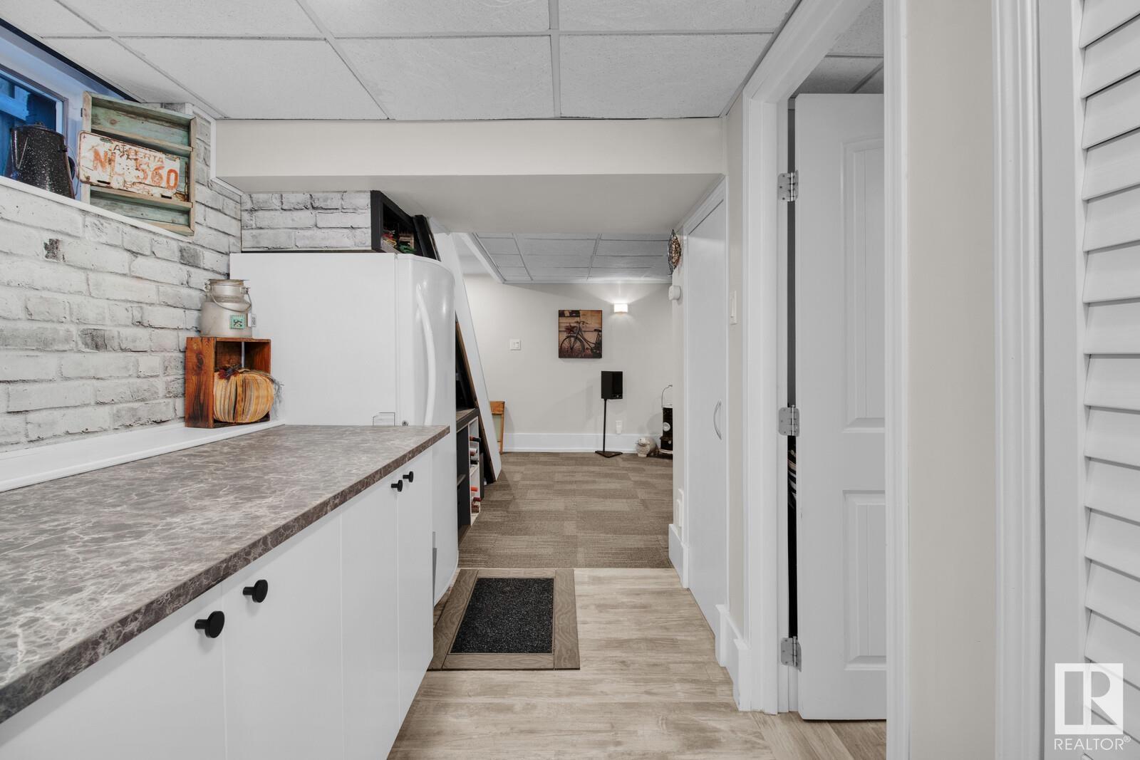 10508 127 ST NW