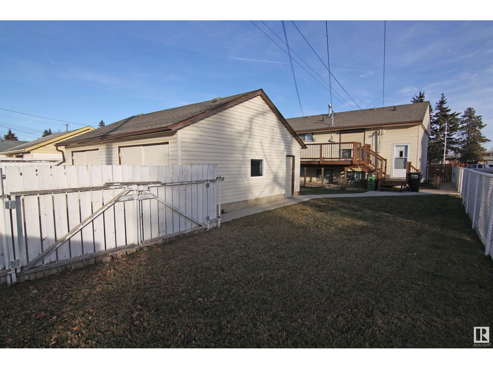 11036 159 ST NW