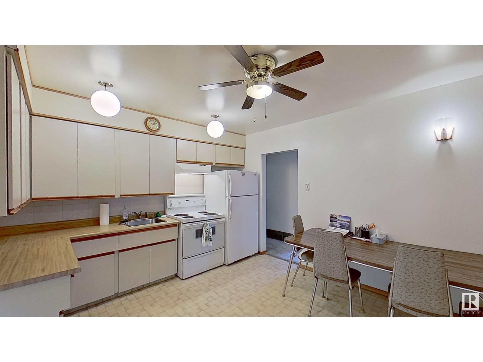 11036 159 ST NW
