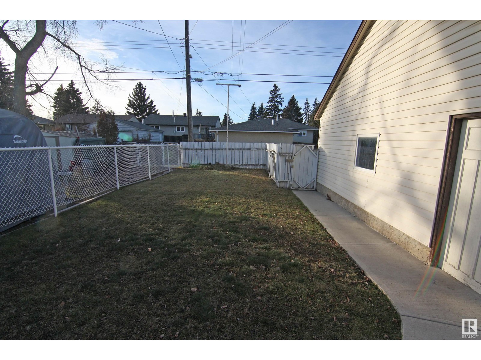 11036 159 ST NW