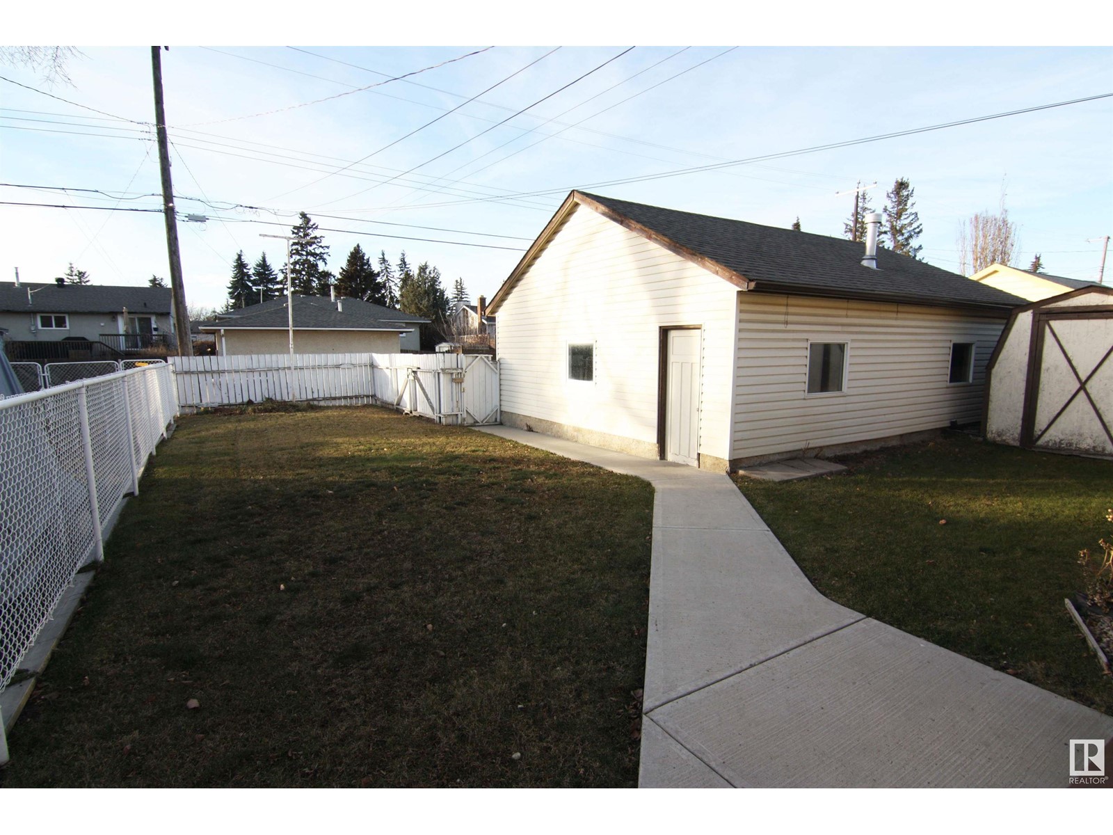 11036 159 ST NW