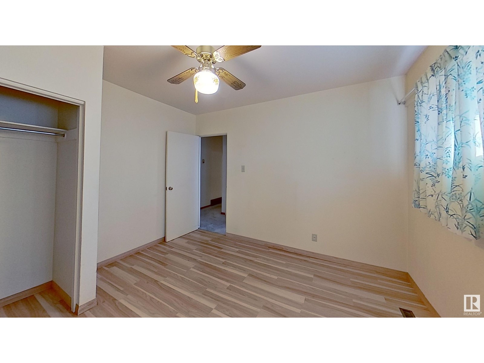 11036 159 ST NW