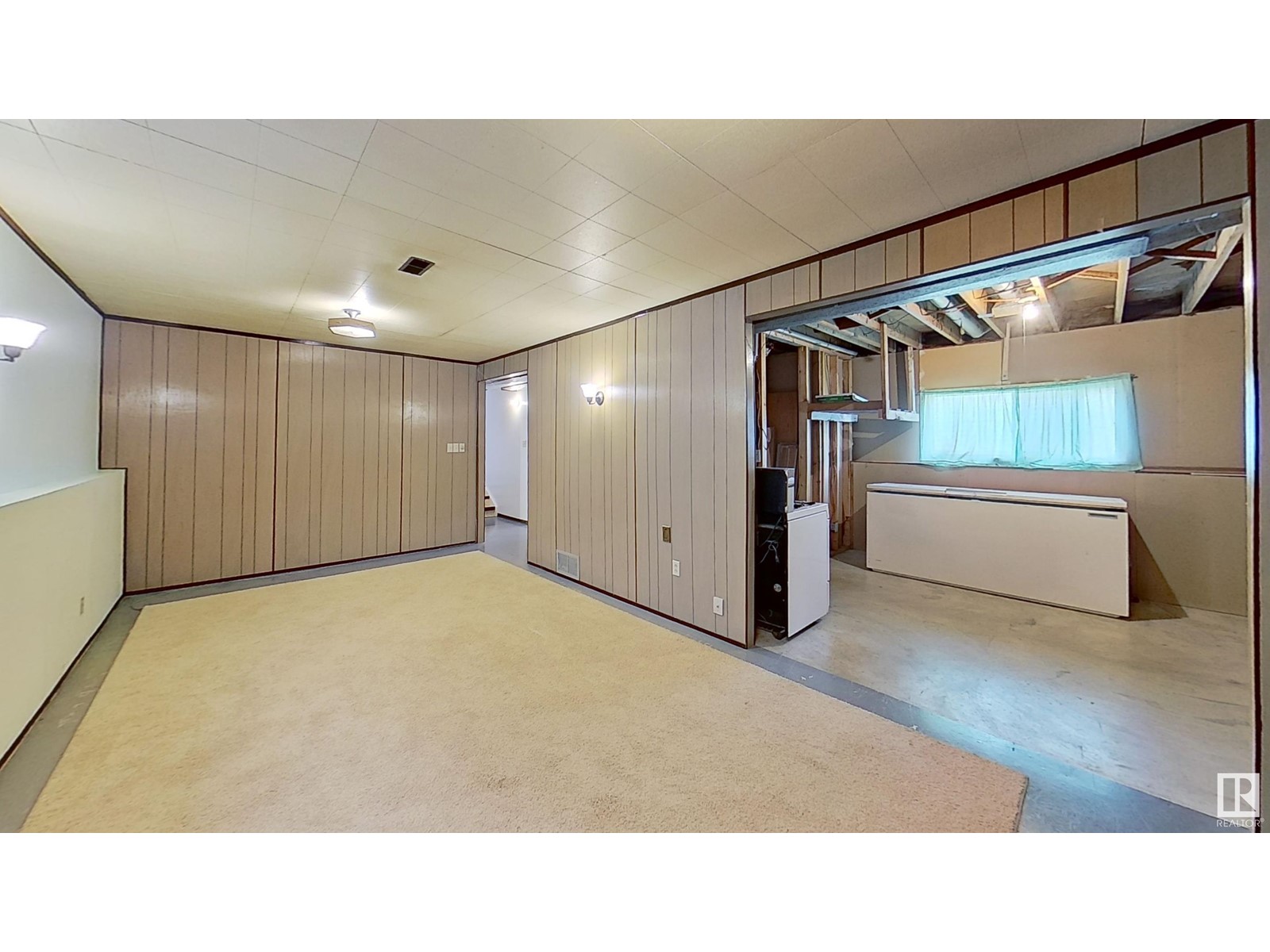 11036 159 ST NW