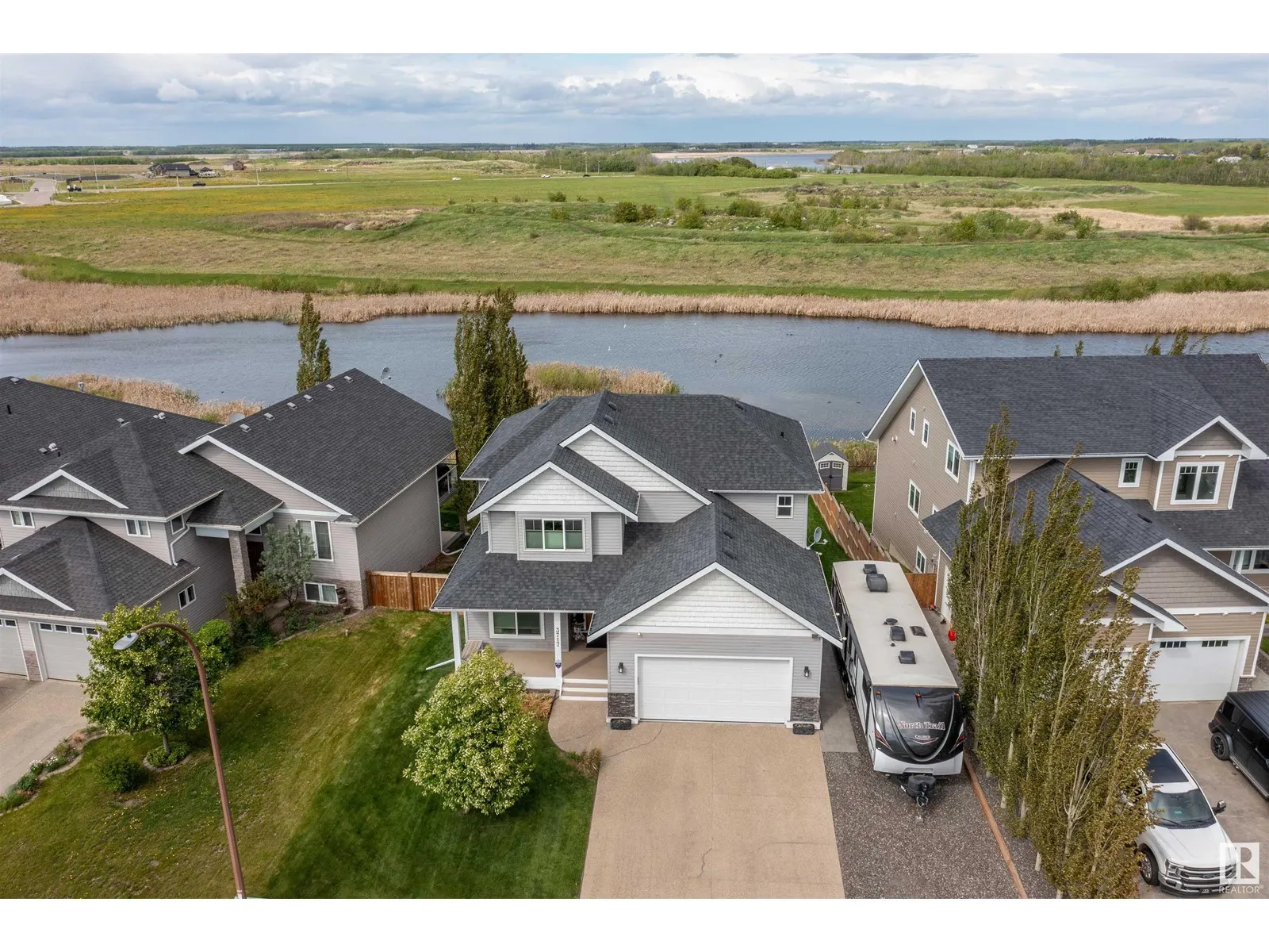 3717 Beau Vista BV