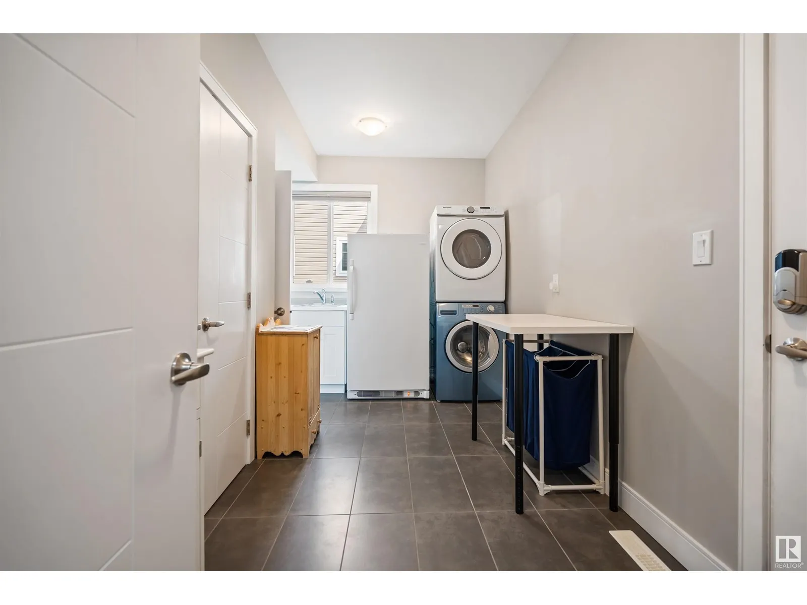 3717 Beau Vista BV