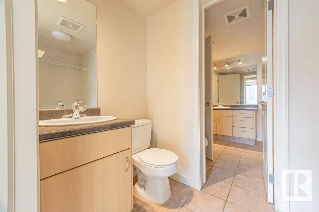 #2301 10180 104 ST NW