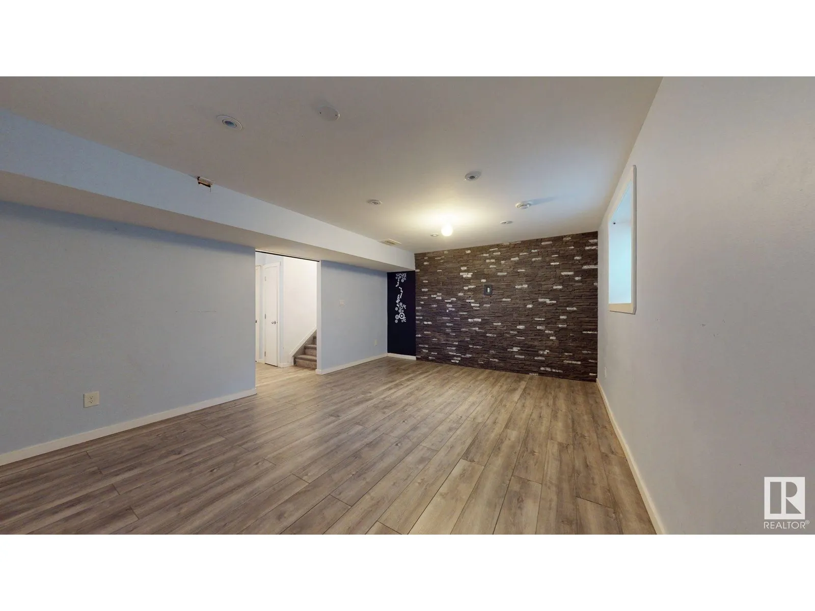 1408 25 AV NW