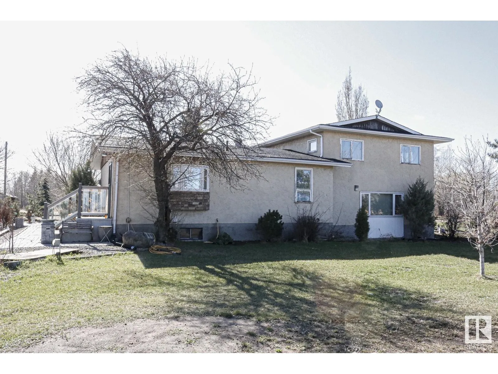 5018 50 ST