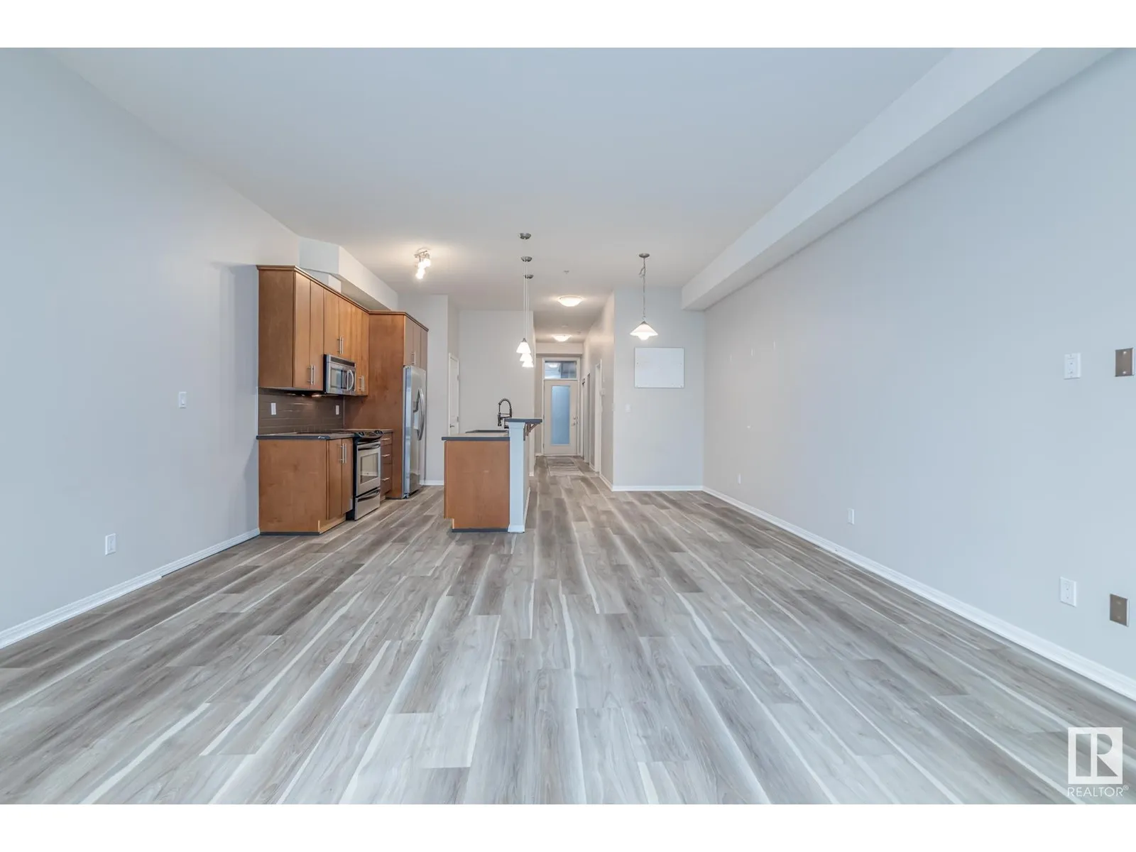 #220 10531 117 ST NW