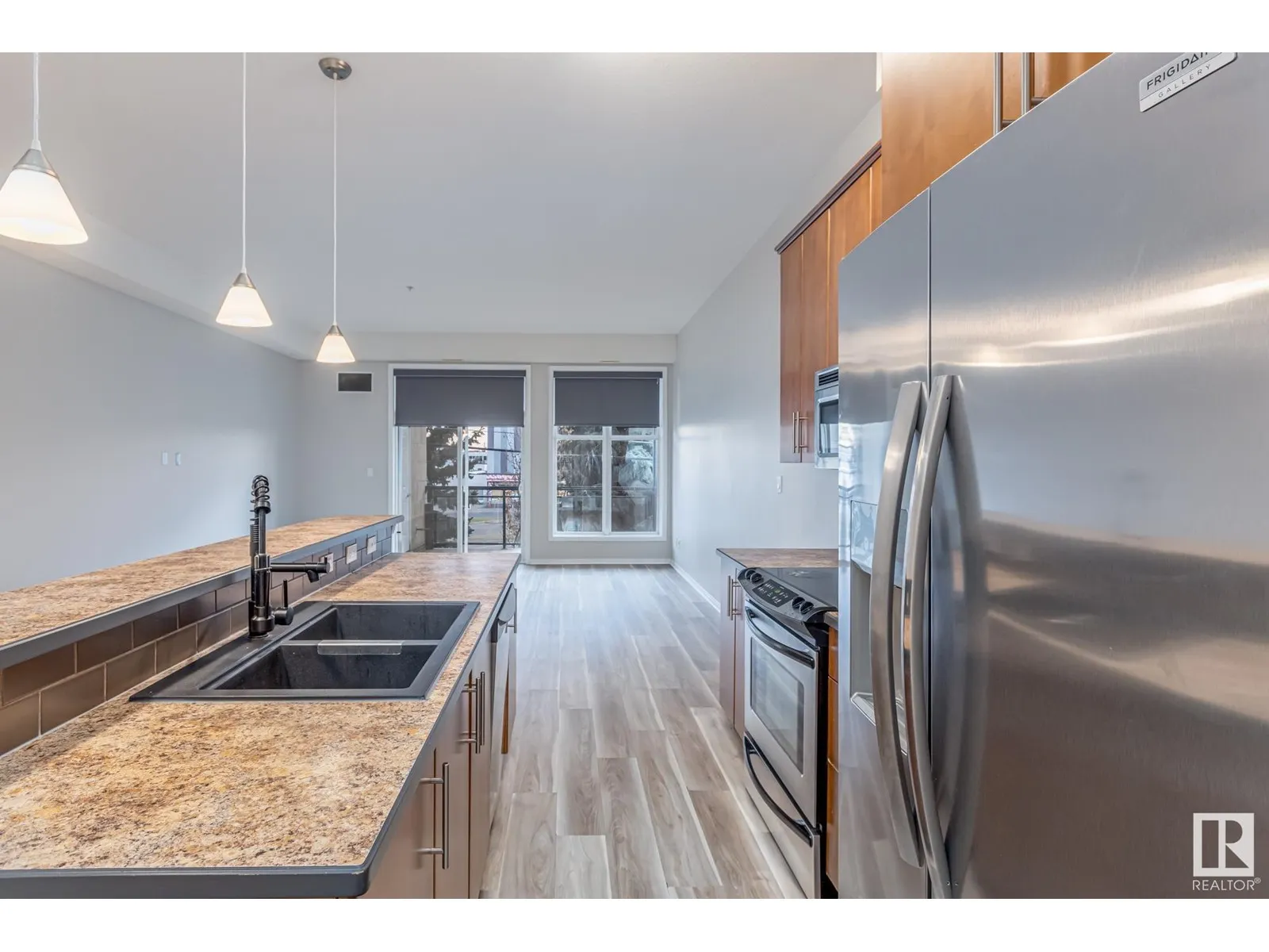 #220 10531 117 ST NW