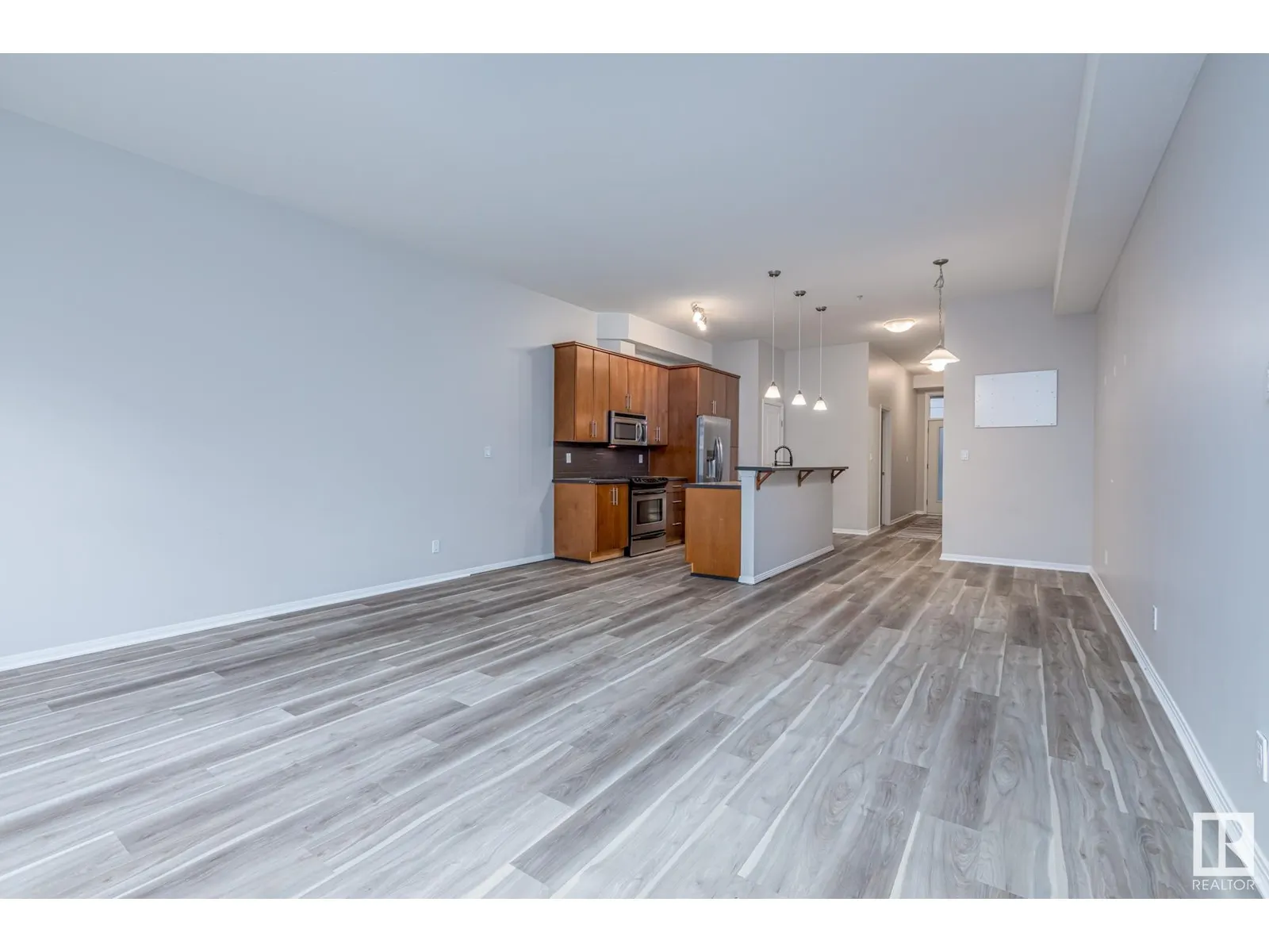 #220 10531 117 ST NW