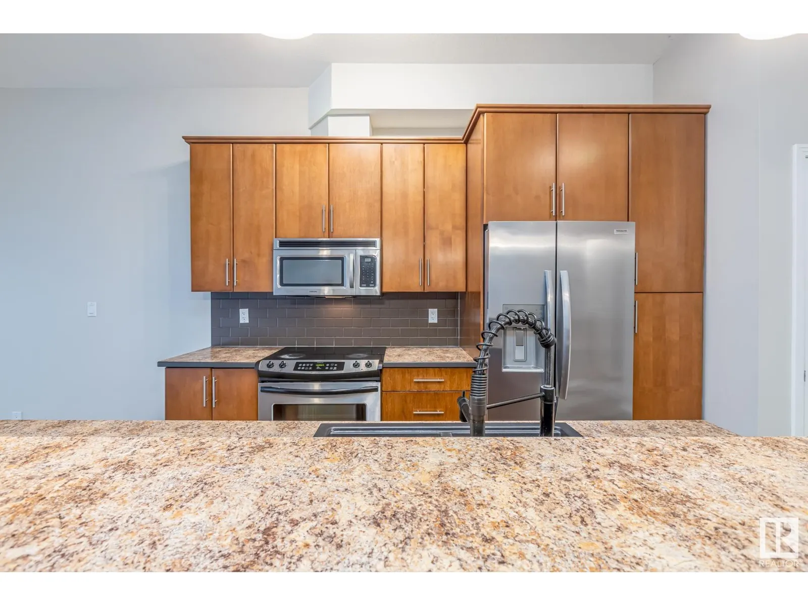 #220 10531 117 ST NW