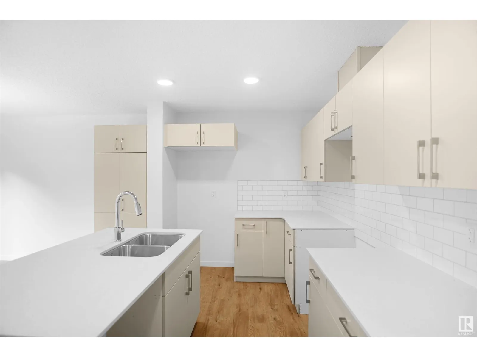#24 1430 Aster WY NW