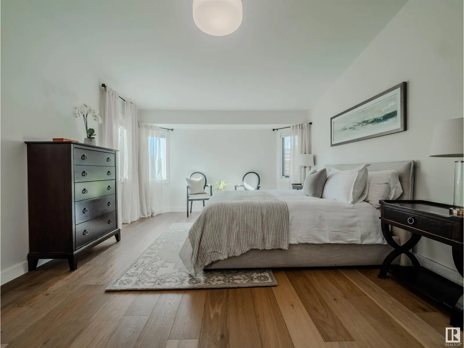 261 HEAGLE CR NW