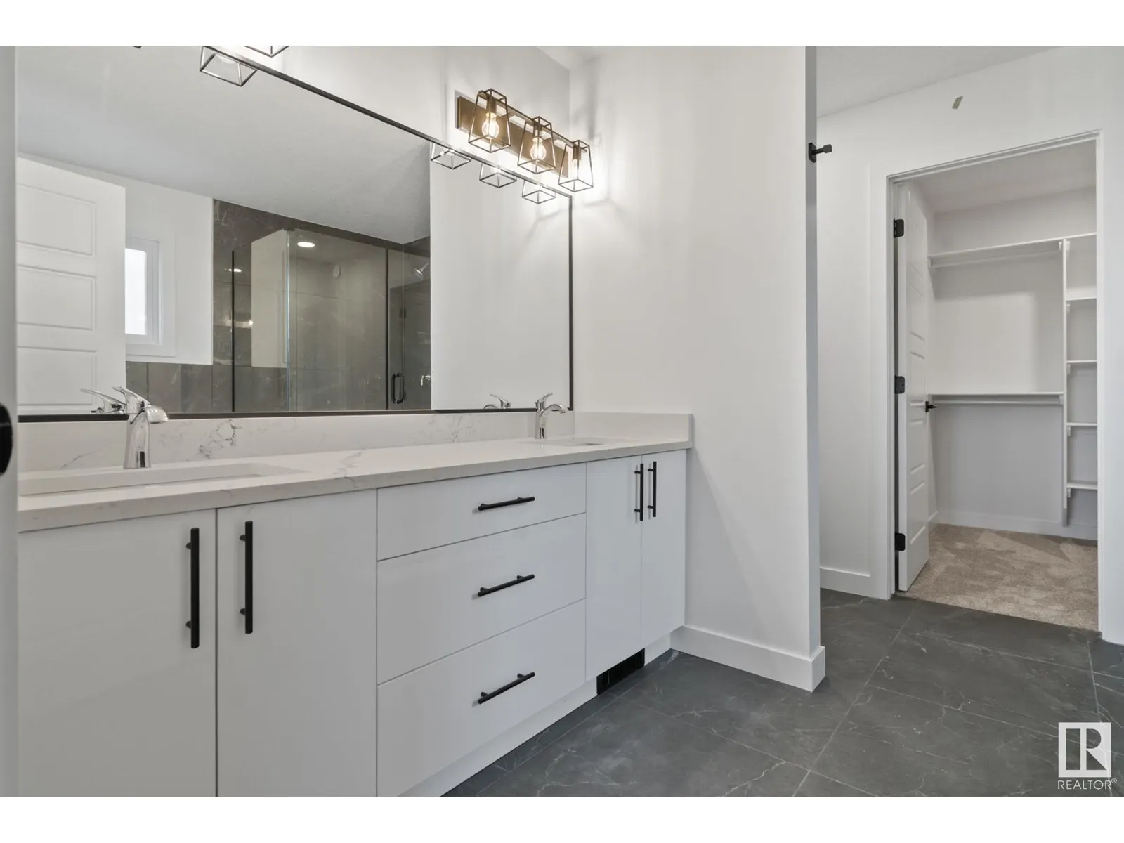 34 SUN MEADOWS CL