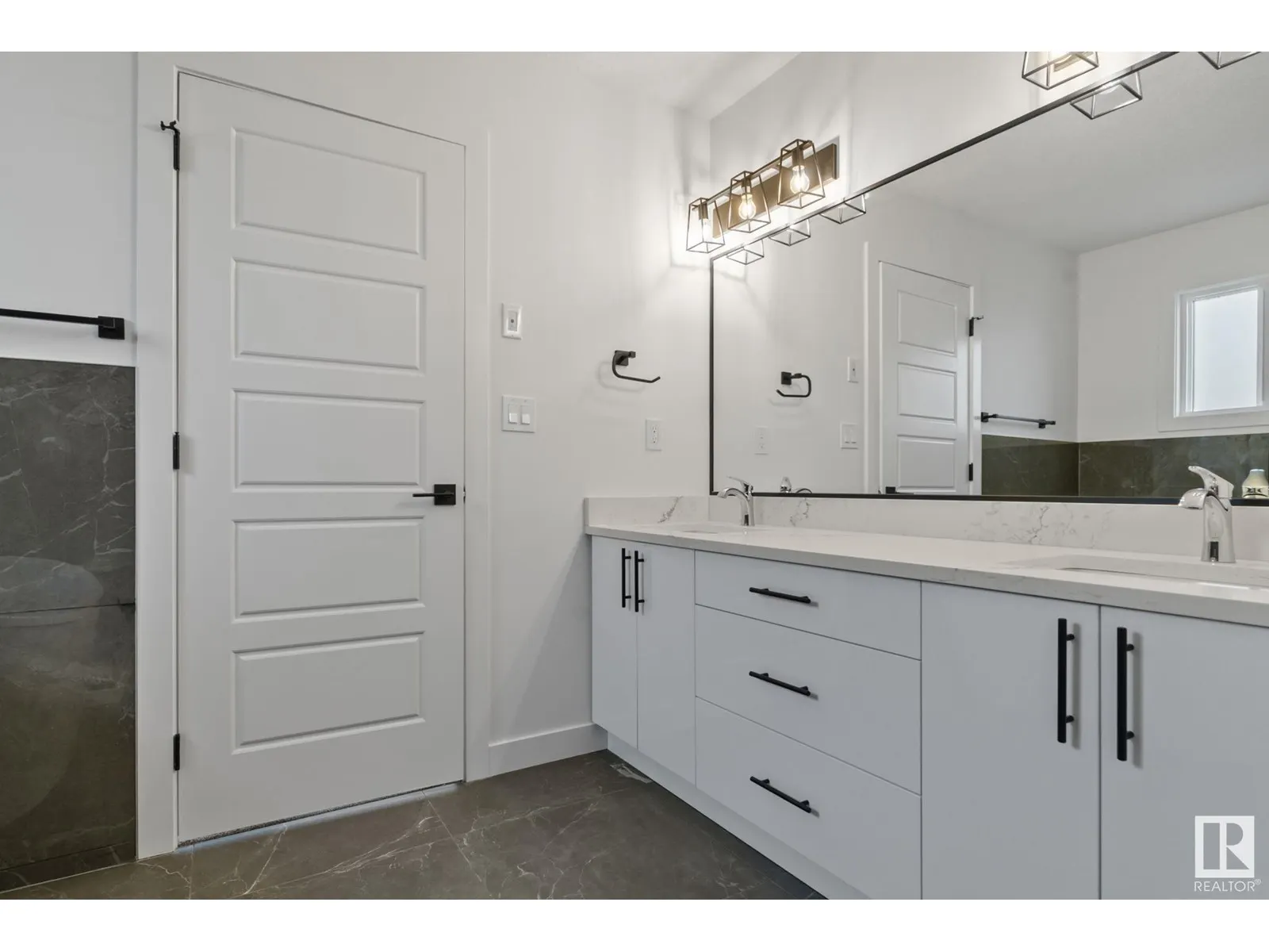 34 SUN MEADOWS CL