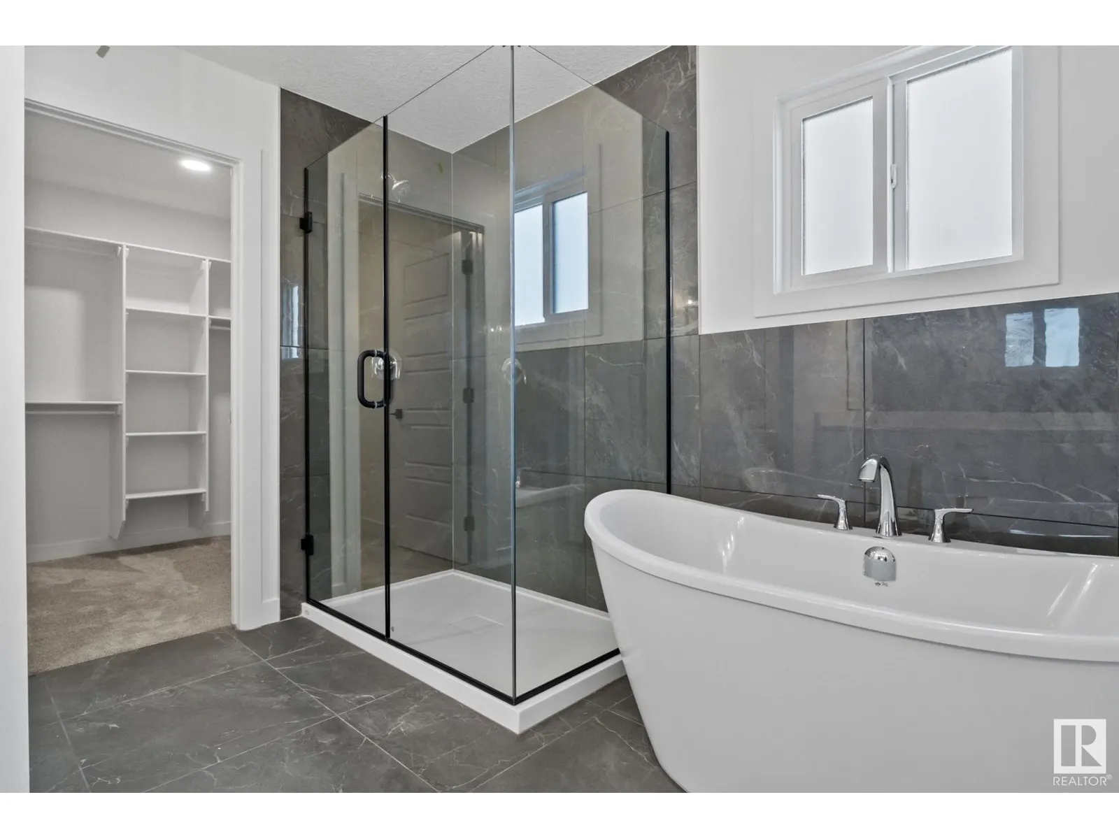 34 SUN MEADOWS CL