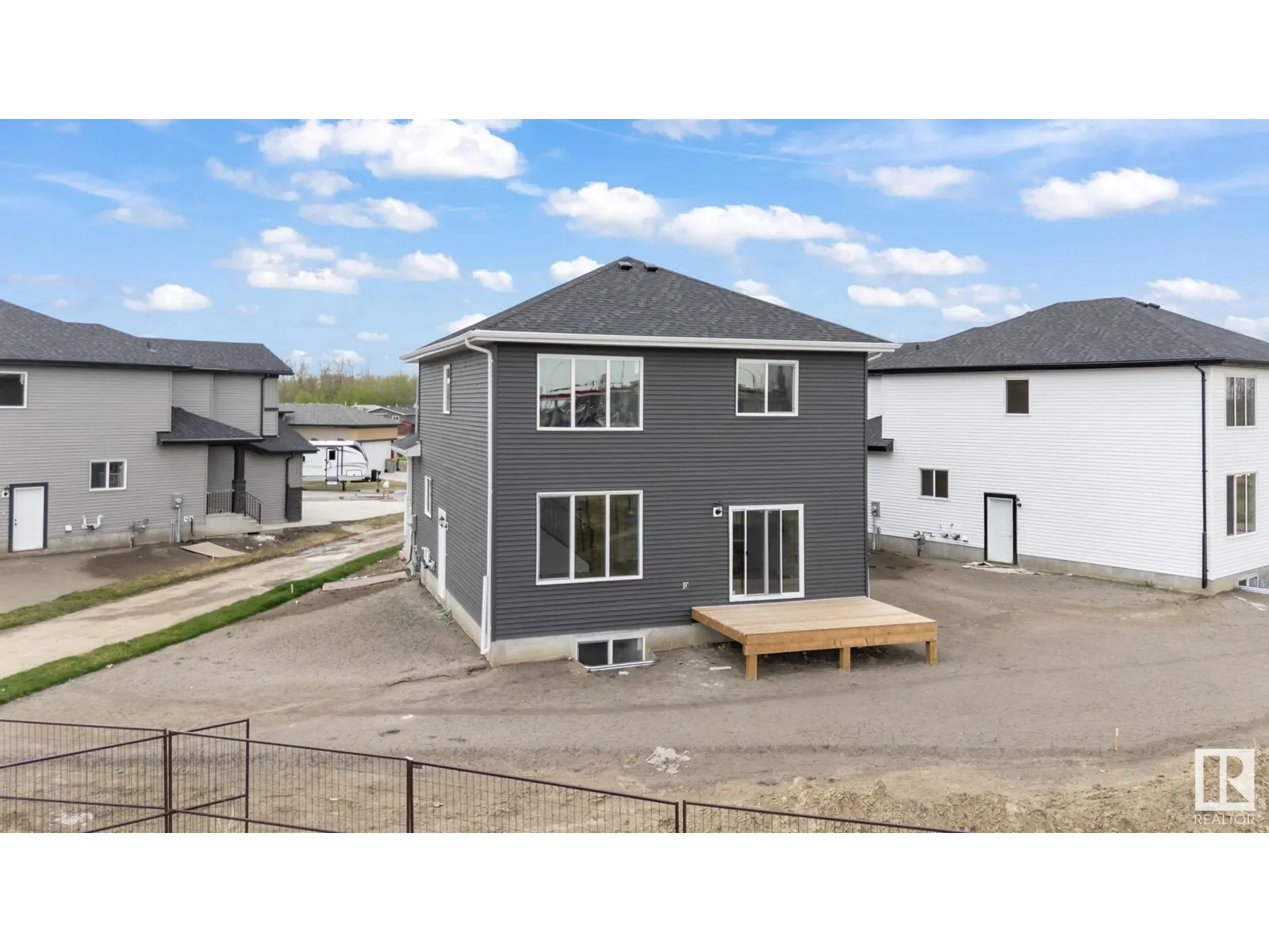 34 SUN MEADOWS CL