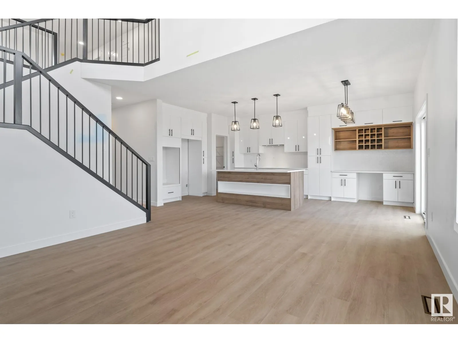 34 SUN MEADOWS CL