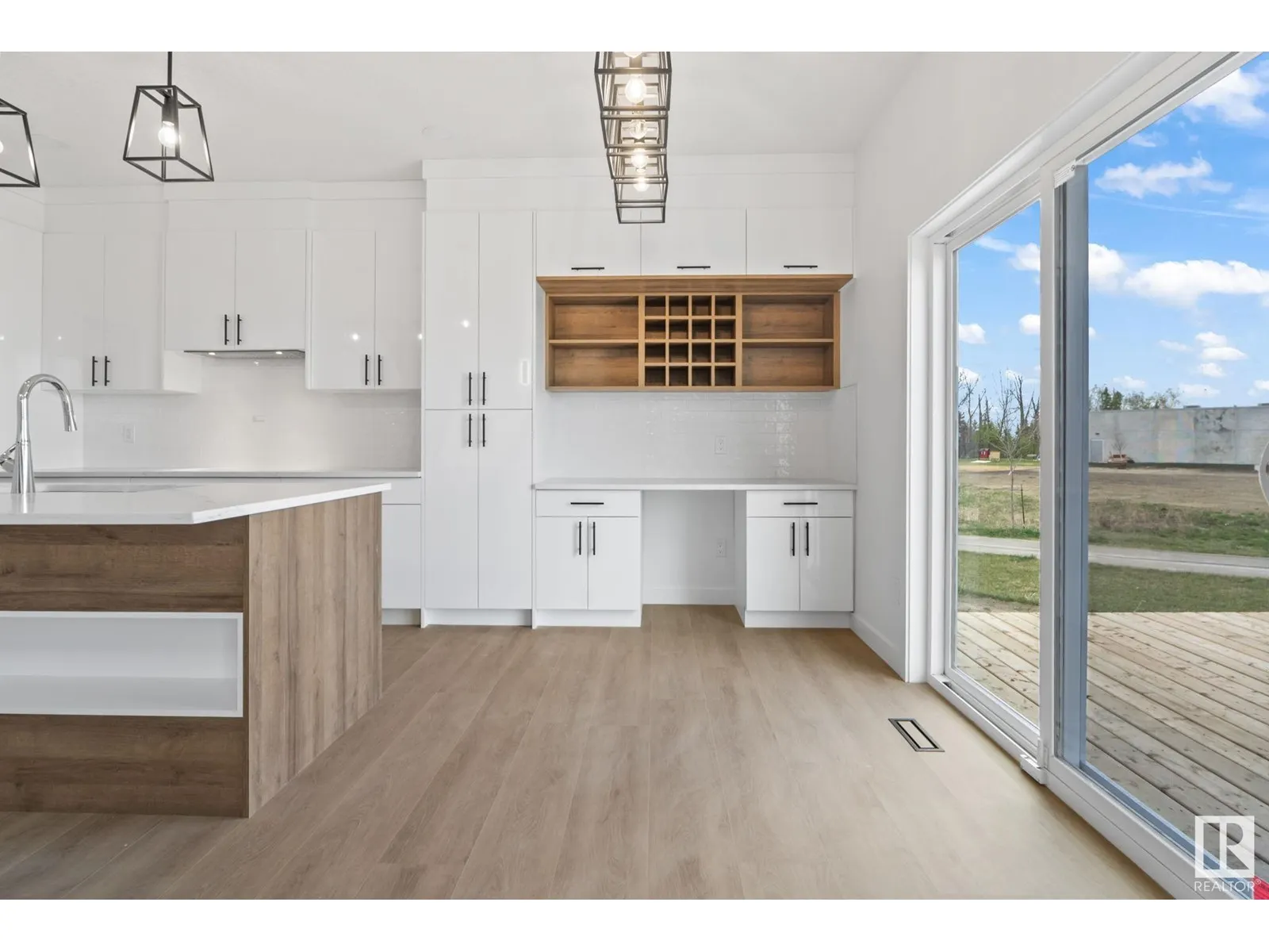 34 SUN MEADOWS CL