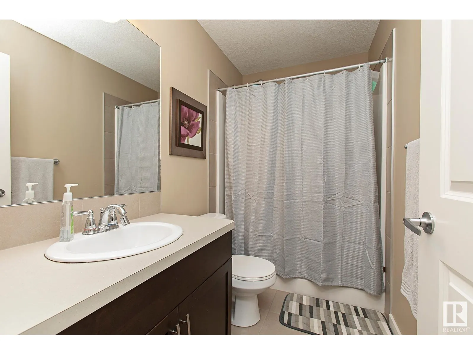711 DECOTEAU WY NW