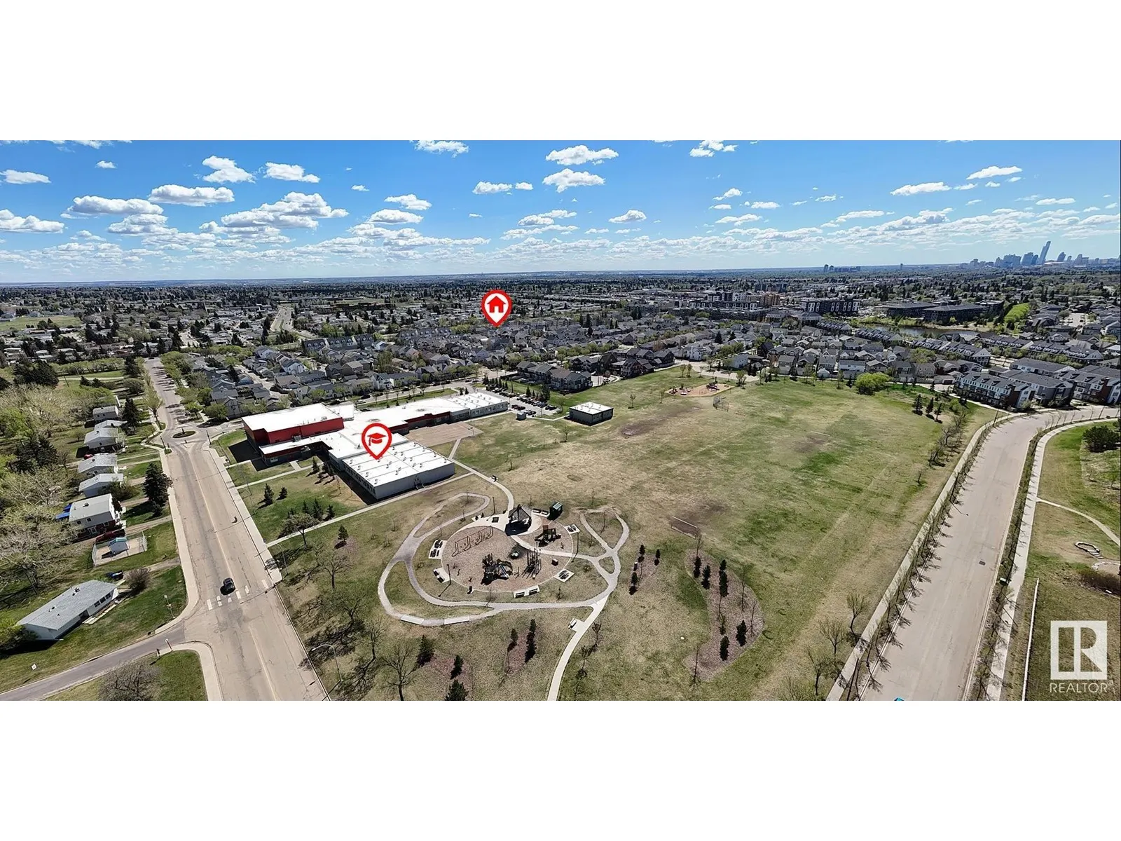 711 DECOTEAU WY NW