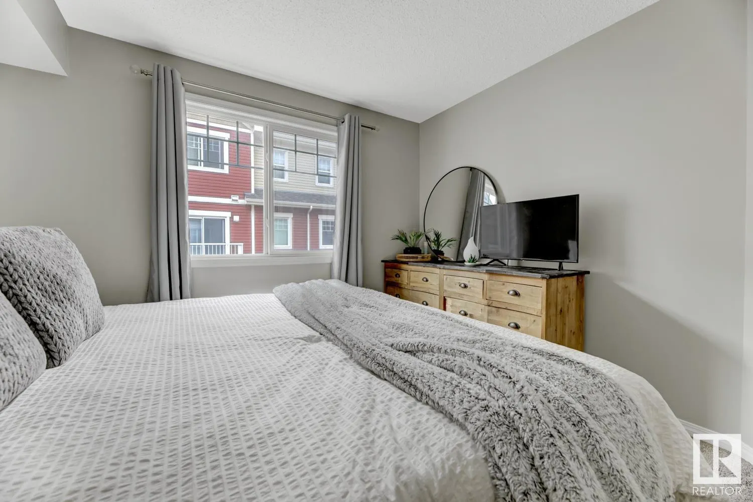#52 460 HEMINGWAY RD NW