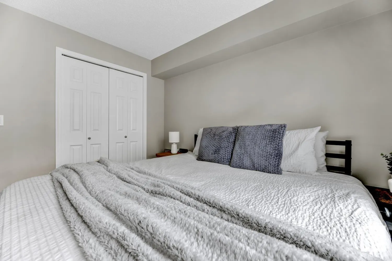 #52 460 HEMINGWAY RD NW