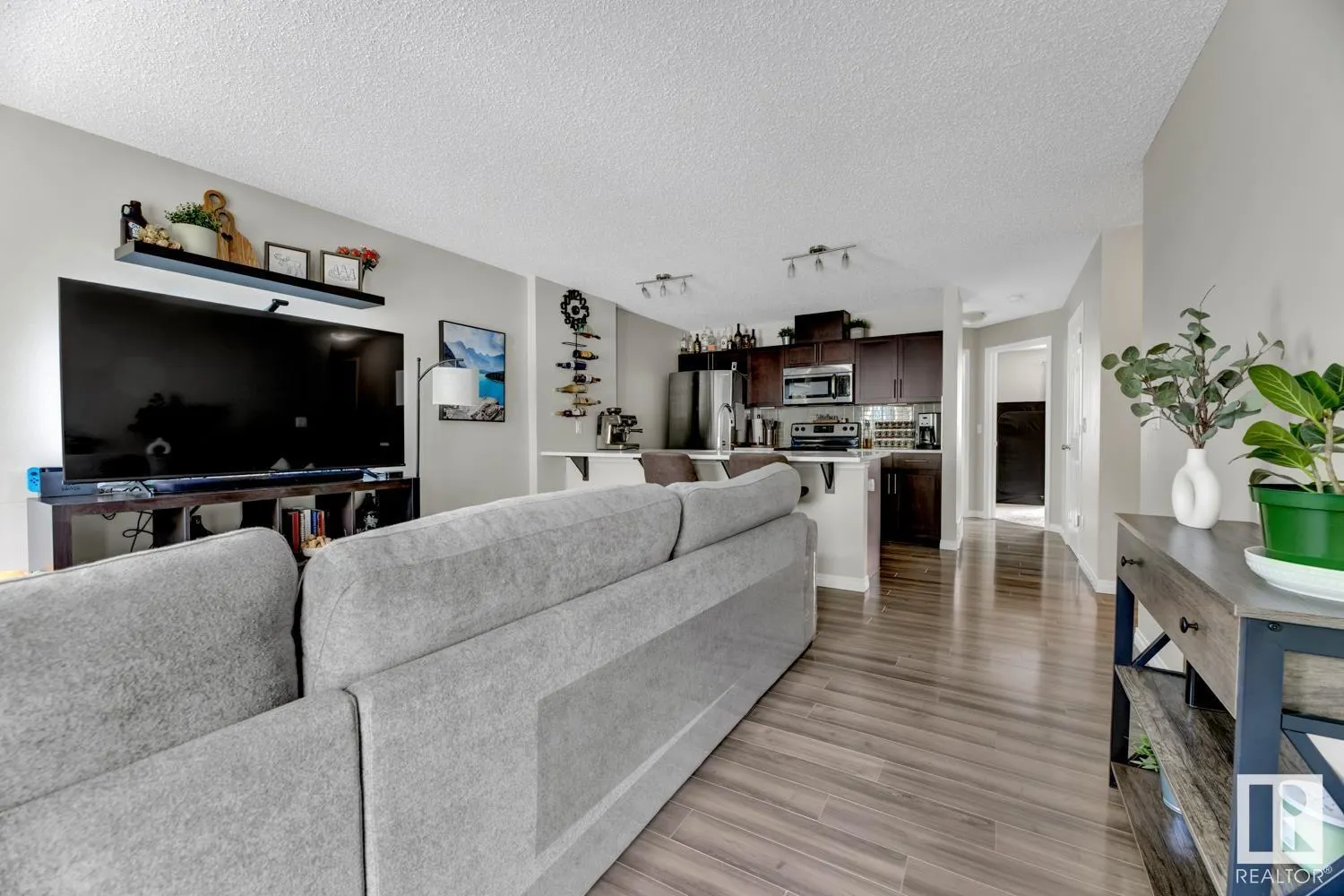 #52 460 HEMINGWAY RD NW