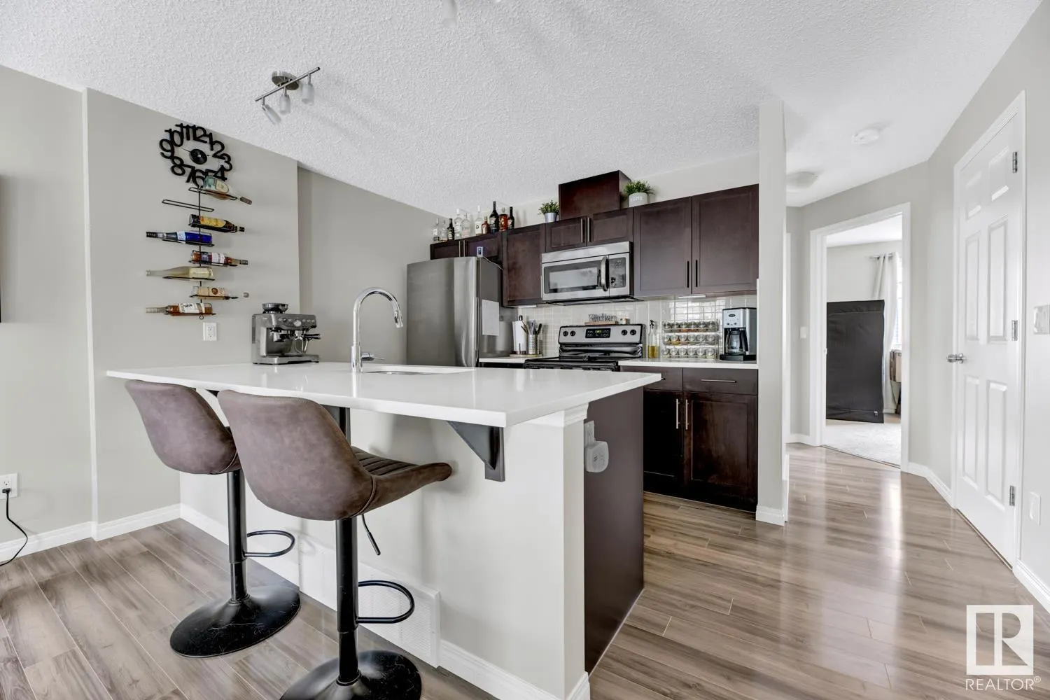 #52 460 HEMINGWAY RD NW