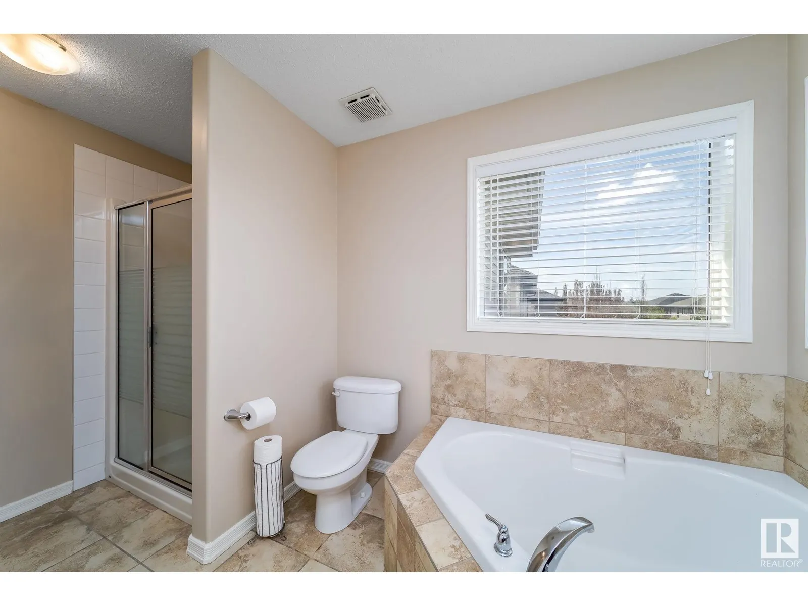 1157 TORY RD NW