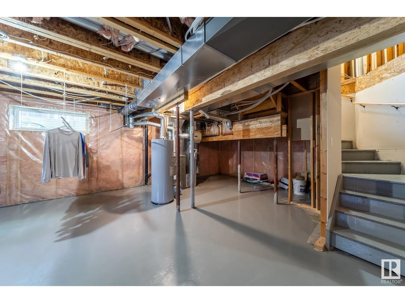 1157 TORY RD NW
