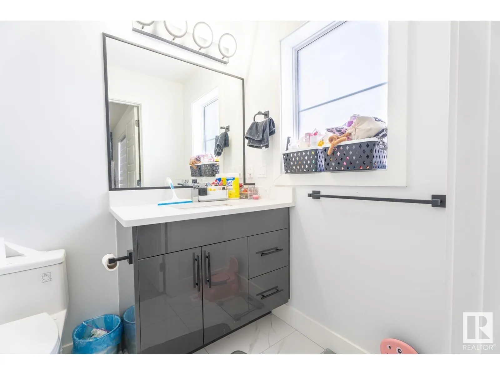 4409 37 ST