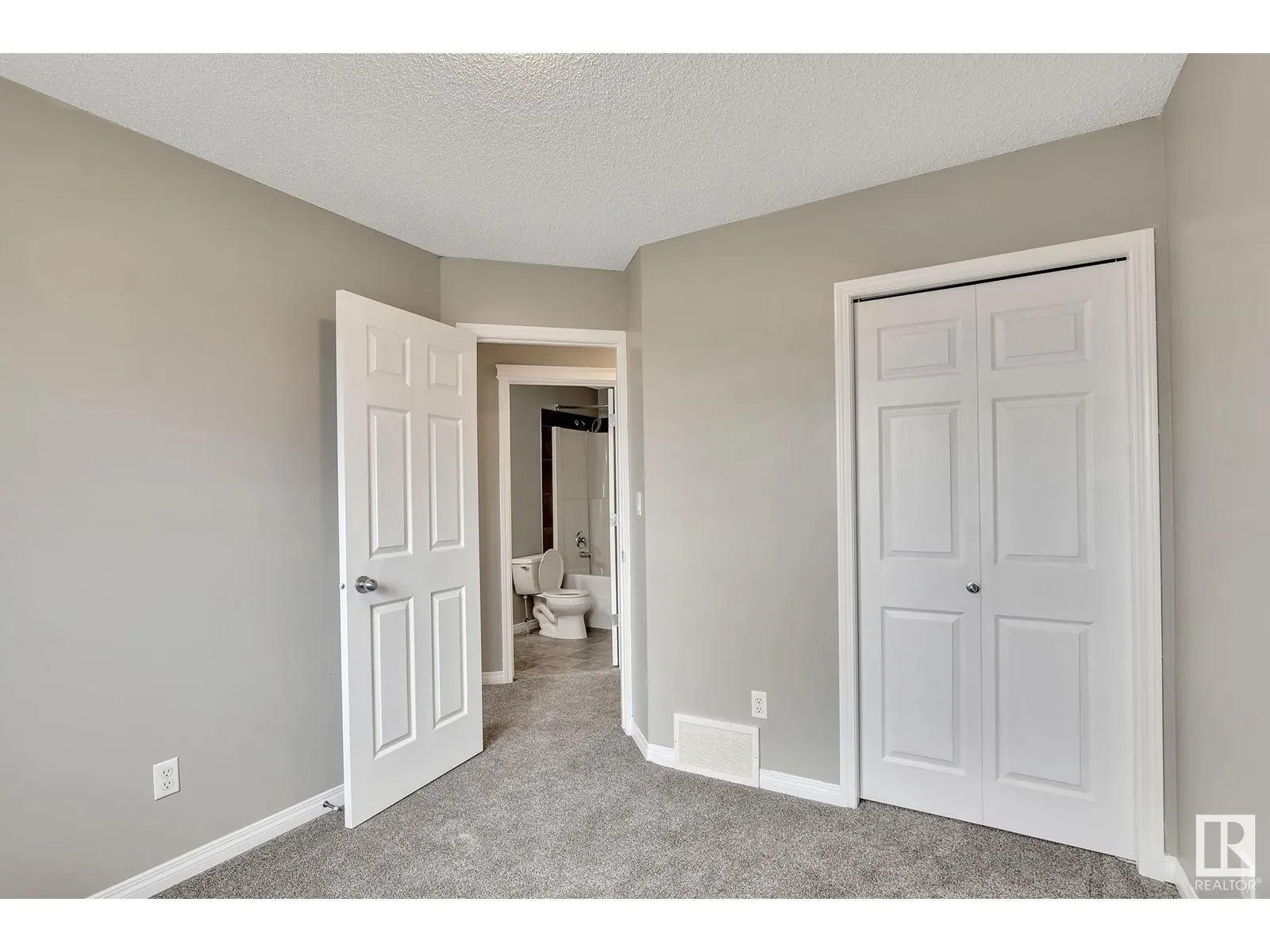 14771 141 ST NW